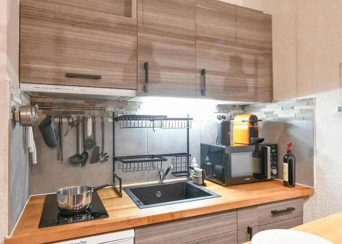 דירה Idealement Situe